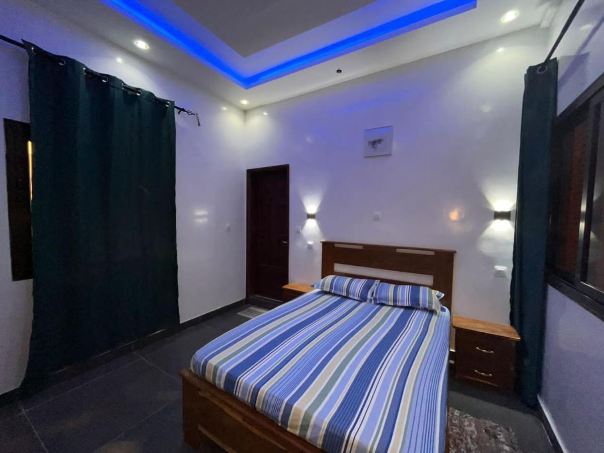 Villa Soleil Du Senegal ดาการ์ ภายนอก รูปภาพ